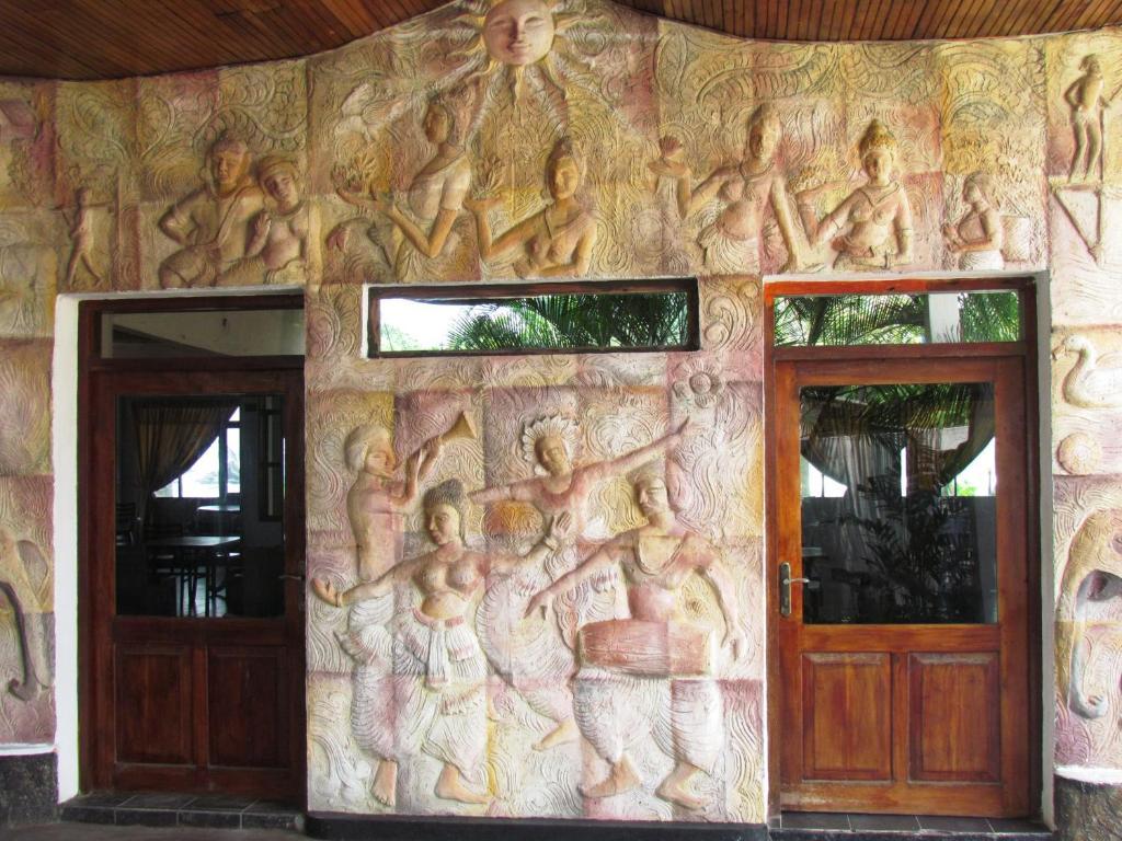 Miltons Beach Resort Unawatuna Extérieur photo