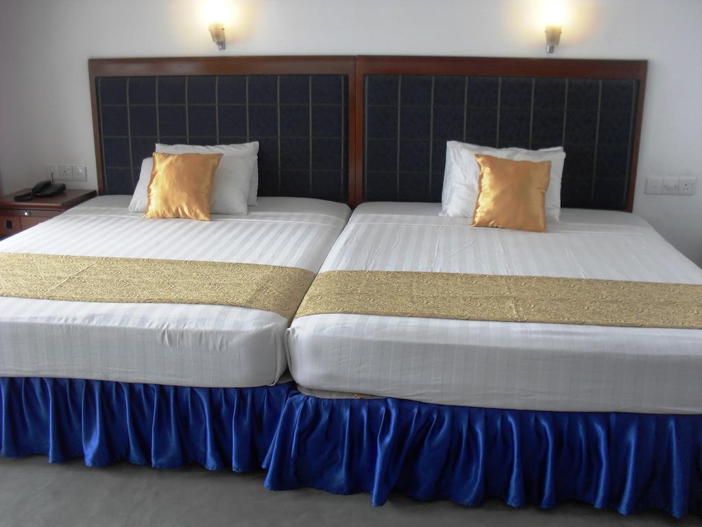 Miltons Beach Resort Unawatuna Chambre photo