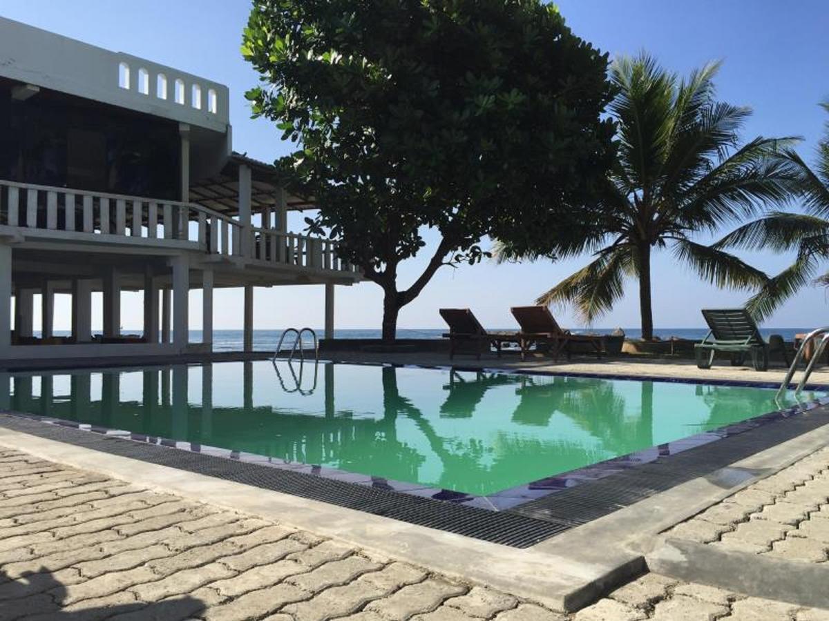 Miltons Beach Resort Unawatuna Extérieur photo