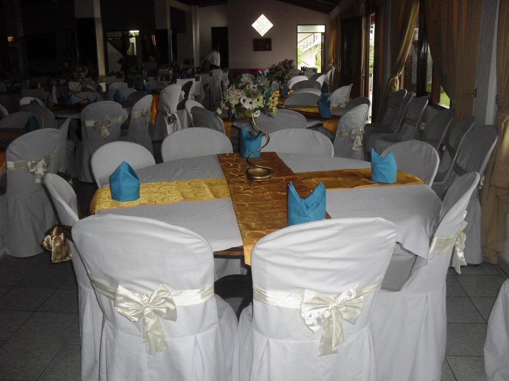 Miltons Beach Resort Unawatuna Extérieur photo