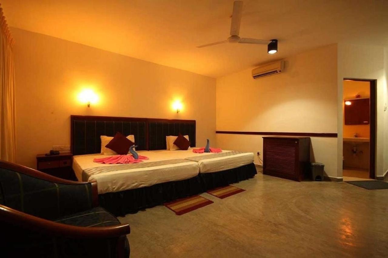 Miltons Beach Resort Unawatuna Extérieur photo