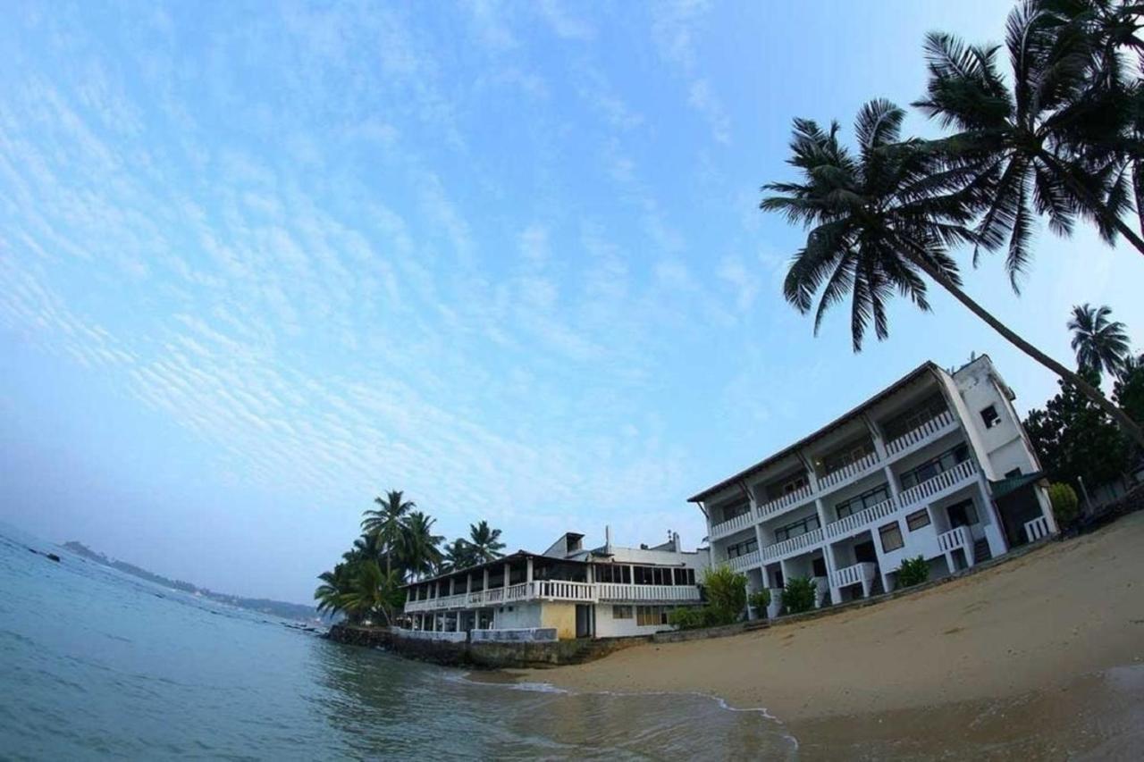 Miltons Beach Resort Unawatuna Extérieur photo