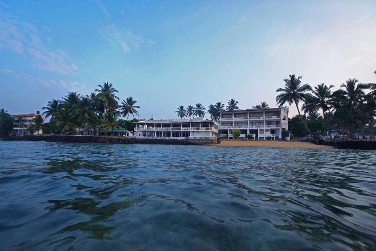 Miltons Beach Resort Unawatuna Extérieur photo
